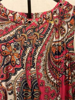 Lavanya Pink Paisley Tank Top with Grommet Detail size 1X Excellent condition